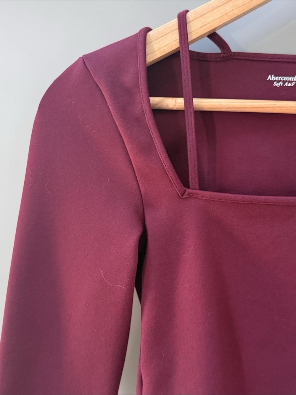 Abercrombie Women’s Square-Neck Long Sleeve Crop Top - Burgundy - Picture 4 of 6